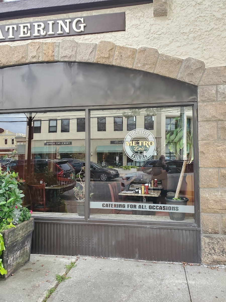 Metro Deli & Catering